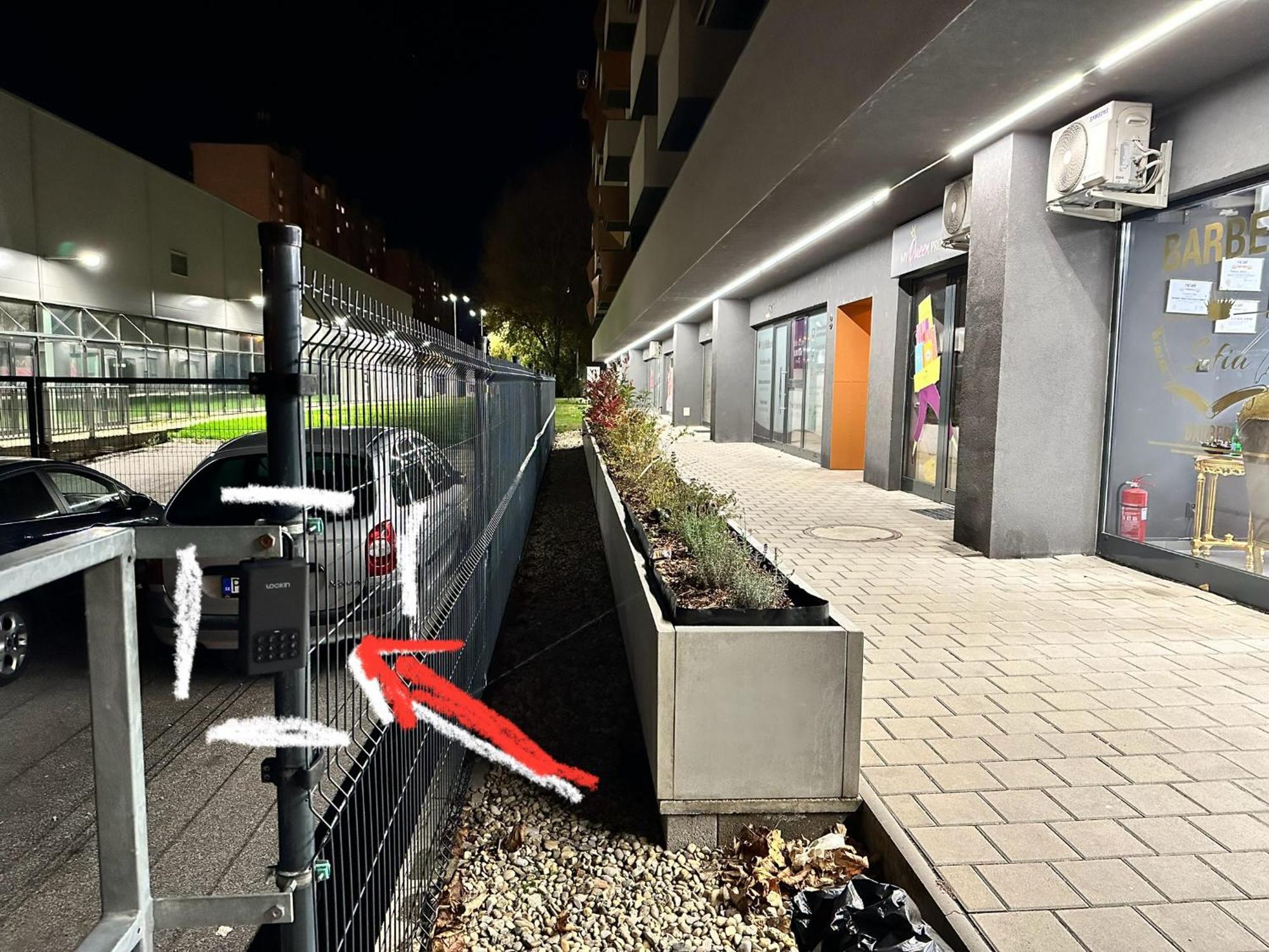 Novozariadeny Apartman Pri Starom Moste Bratislava Bagian luar foto